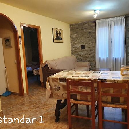 Apartaments Rurals XIX Queralbs Pokoj fotografie